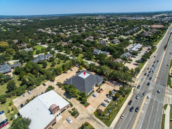 Office For Lease: 630 E Southlake Blvd, Southlake, TX 76092